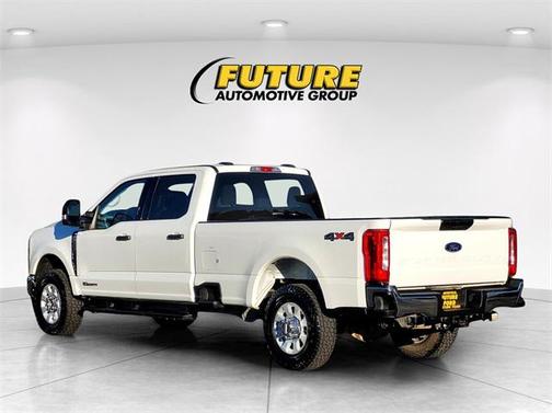 2024 Ford F-350 XLT
