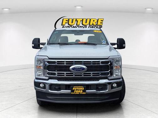 2024 Ford F-350 XLT
