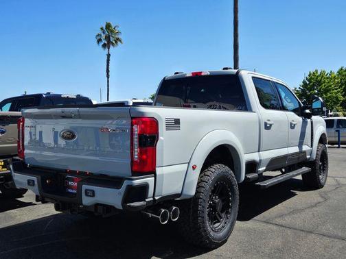 Avalanche 2026 Ford F-250 Lariat
