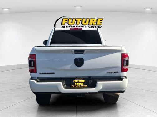 Bright White Clearcoat 2020 RAM 2500 Laramie Crew Cab 4x4 6'4' Box