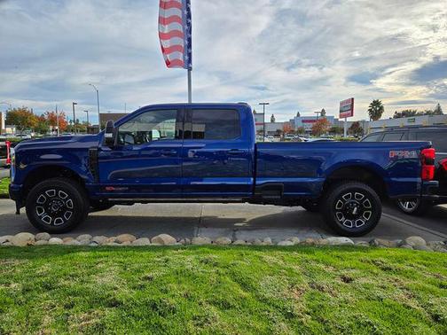 2026 Ford F-350 Platinum