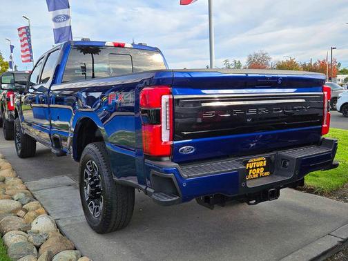 2026 Ford F-350 Platinum