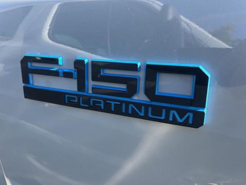 2024 Ford F-150 Lightning Platinum