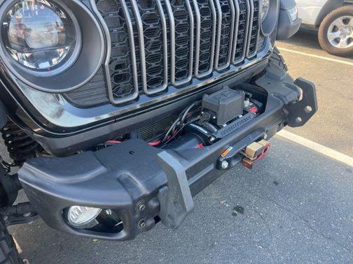 2024 Jeep Gladiator Mojave