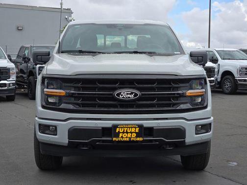 Avalanche 2026 Ford F-150 XLT