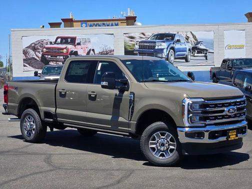 Marsh Gray 2026 Ford F-250 Lariat