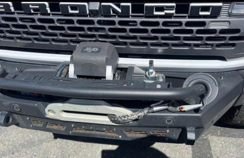 Oxford White 2023 Ford Bronco Badlands