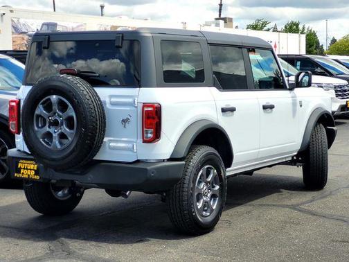 Oxford White 2026 Ford Bronco Big Bend