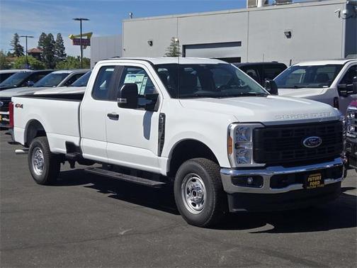 2025 Ford F-250 XLT