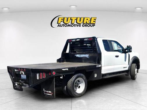 Oxford White 2023 Ford F-450 XL