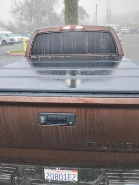 2017 Toyota Tundra SR5