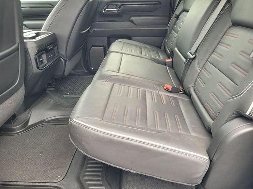 Summit White 2024 GMC Sierra 2500 AT4X