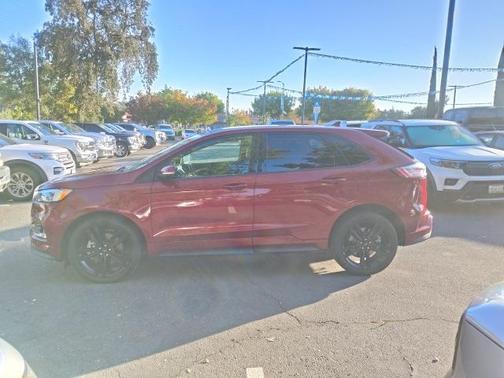 2019 Ford Edge ST
