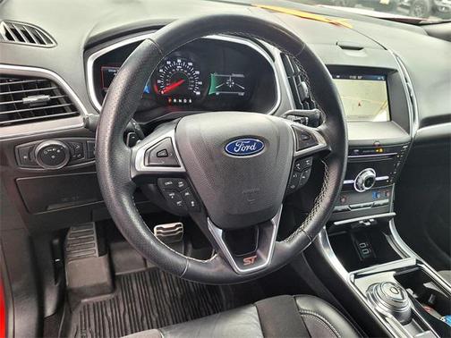 2019 Ford Edge ST