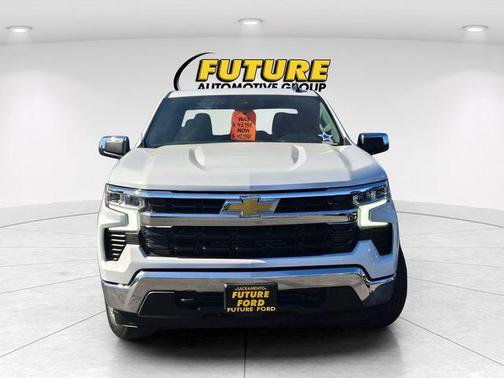 Summit White 2022 Chevrolet Silverado 1500 LT