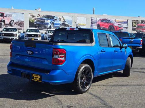 Velocity Blue 2026 Ford Maverick Lobo