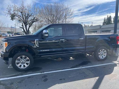 2017 Ford F-250 Platinum