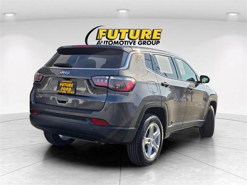 2023 Jeep Compass Sport