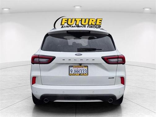 2023 Ford Escape ST-Line Elite