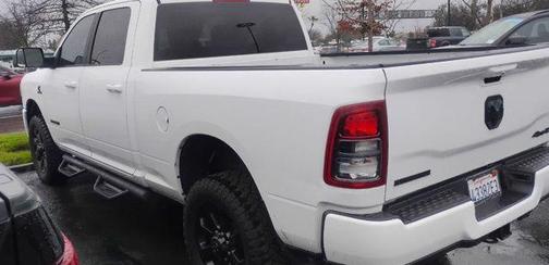 2020 RAM 2500 Big Horn Crew Cab 4x4 6'4' Box