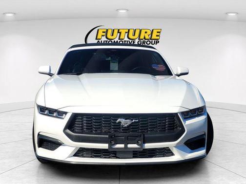 Oxford White 2025 Ford Mustang EcoBoost Premium