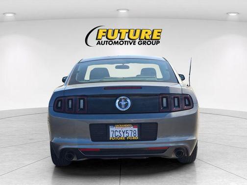 2014 Ford Mustang V6