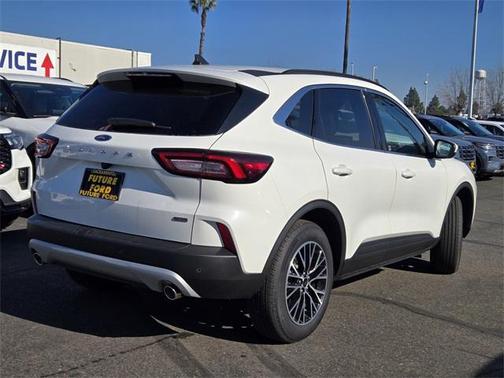2025 Ford Escape PHEV SE