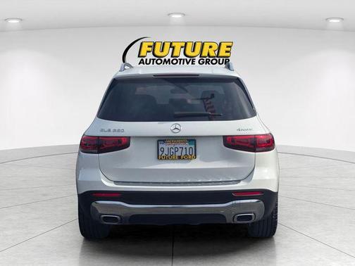 2022 Mercedes-Benz GLB 250 4MATIC