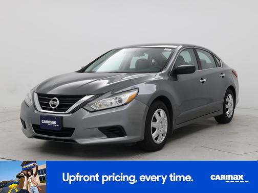 Gray 2016 Nissan Altima S