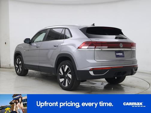 2025 Volkswagen Atlas Cross Sport SE w/Tech