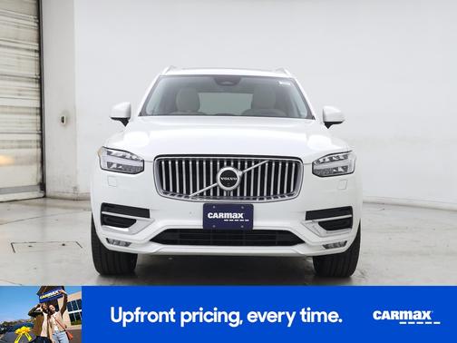 2024 Volvo XC90 B6 Plus Bright Theme
