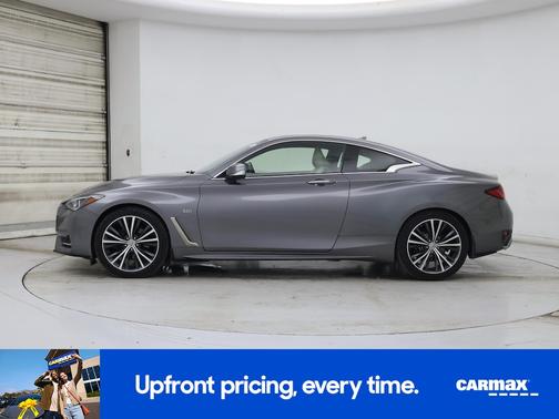 2017 INFINITI Q60 Premium