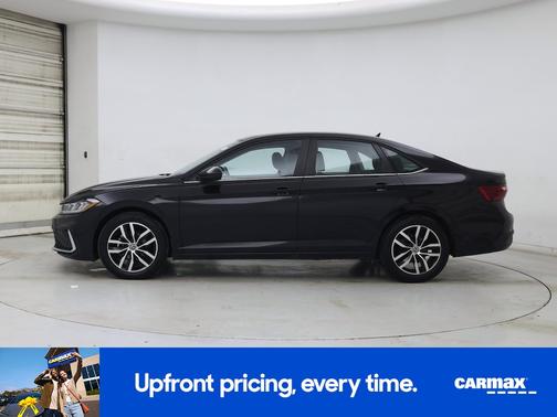 2025 Volkswagen Jetta SE