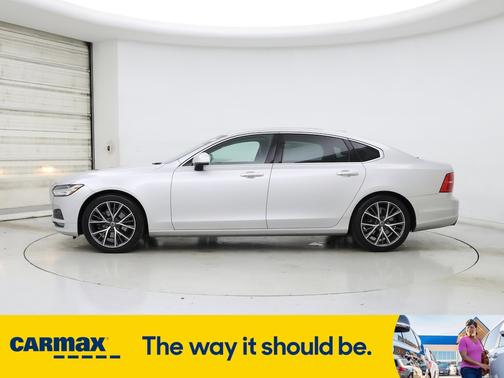 2018 Volvo S90 T5 Momentum