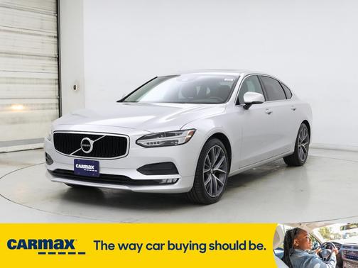 2018 Volvo S90 T5 Momentum