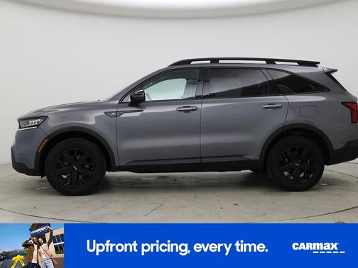 Gray 2022 Kia Sorento X-Line S