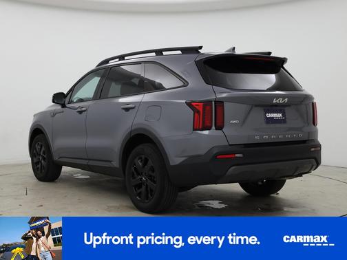 Gray 2022 Kia Sorento X-Line S