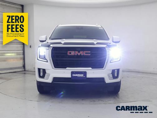 White 2023 GMC Yukon XL SLE