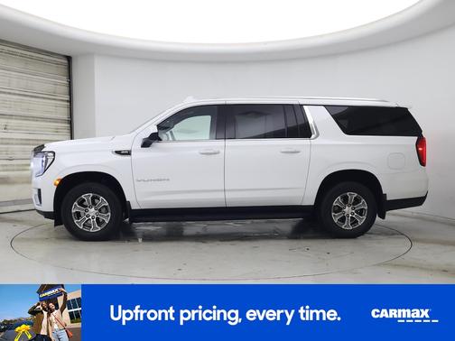 White 2023 GMC Yukon XL SLE