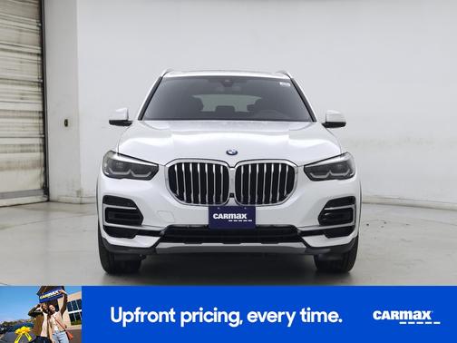 White 2023 BMW X5 xDrive40i