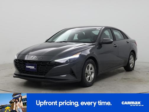 2023 Hyundai ELANTRA SE