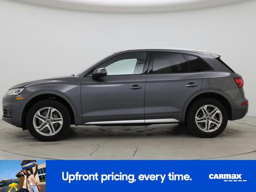 Gray 2018 Audi Q5 Premium