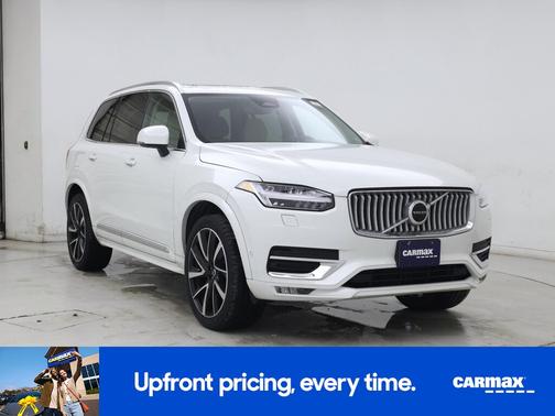 White 2023 Volvo XC90 B6 Plus