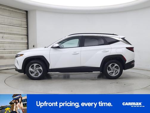 White 2024 Hyundai TUCSON SEL