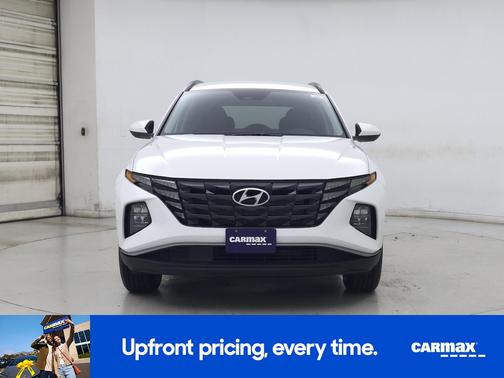 White 2024 Hyundai TUCSON SEL