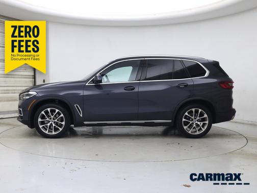 Blue 2022 BMW X5 xDrive40i