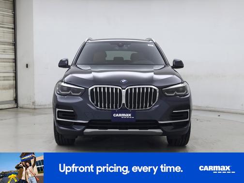 Blue 2022 BMW X5 xDrive40i