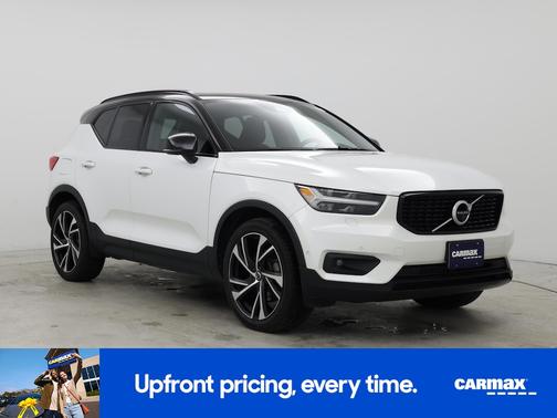 2021 Volvo XC40 T5 R-Design
