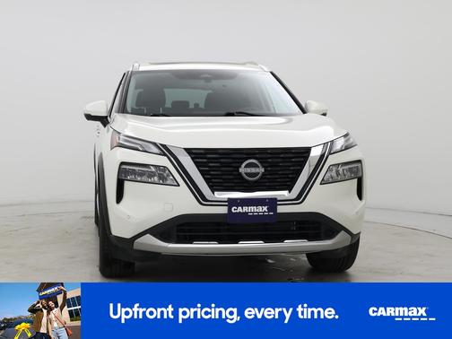 White 2023 Nissan Rogue Platinum