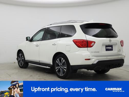 2020 Nissan Pathfinder Platinum